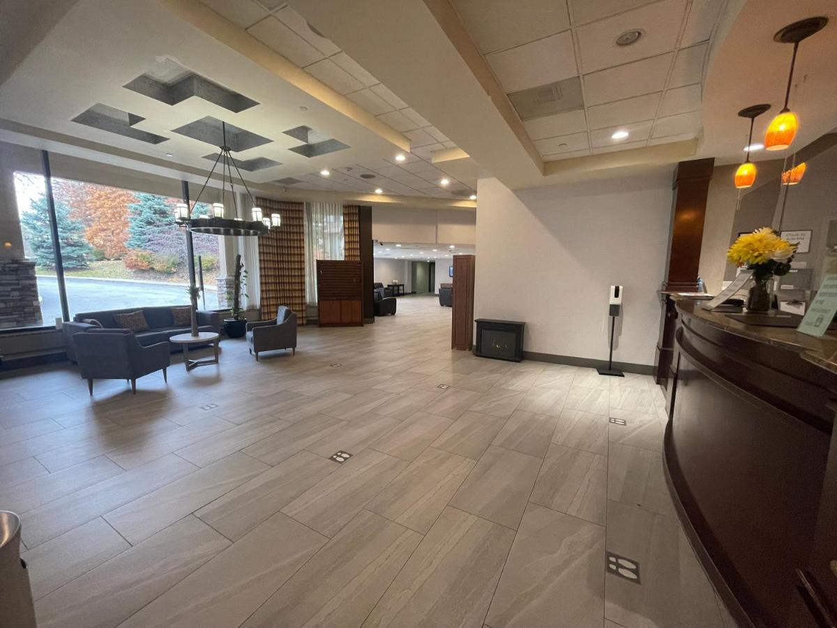 Hotel Ramada By Wyndham Cleveland Independence Exteriér fotografie
