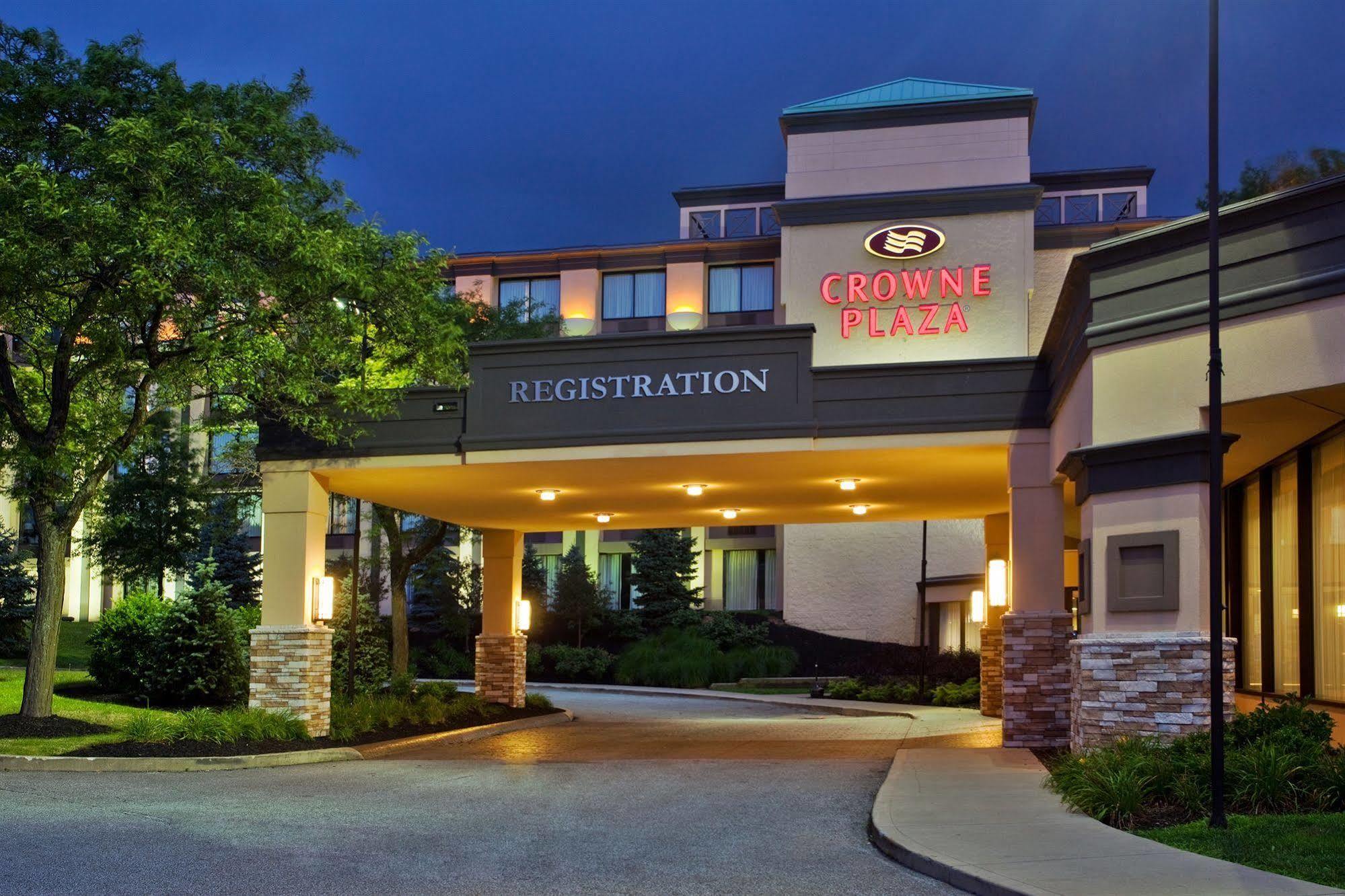 Hotel Ramada By Wyndham Cleveland Independence Exteriér fotografie